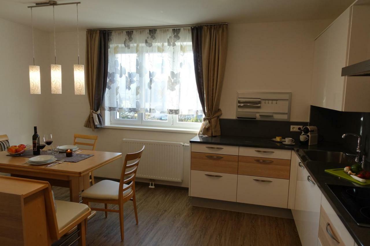 Haus Brunner Hotel Бад Митерндорф Екстериор снимка